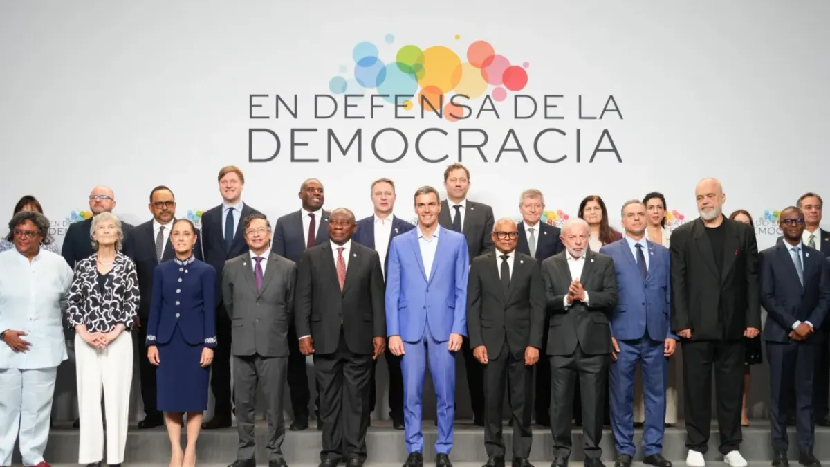Lanza Sheinbaum iniciativa ambiental en cumbre en Barcelona