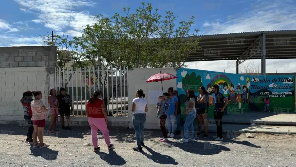 Toman clases en preescolar María Salcido sin aires y sin baños