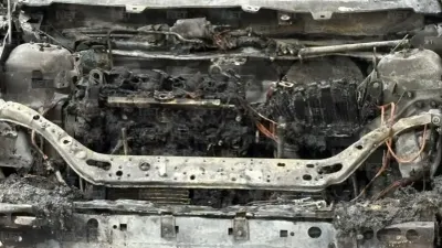 Se incendia automóvil por falla mecánica en avenida Tecnológico