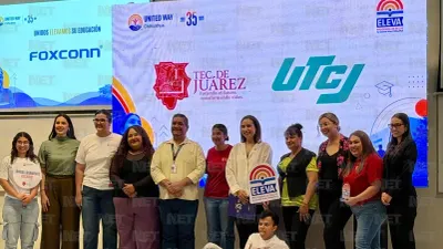 Entrega Fondo Unido más de mil 200 becas a jóvenes de Juárez