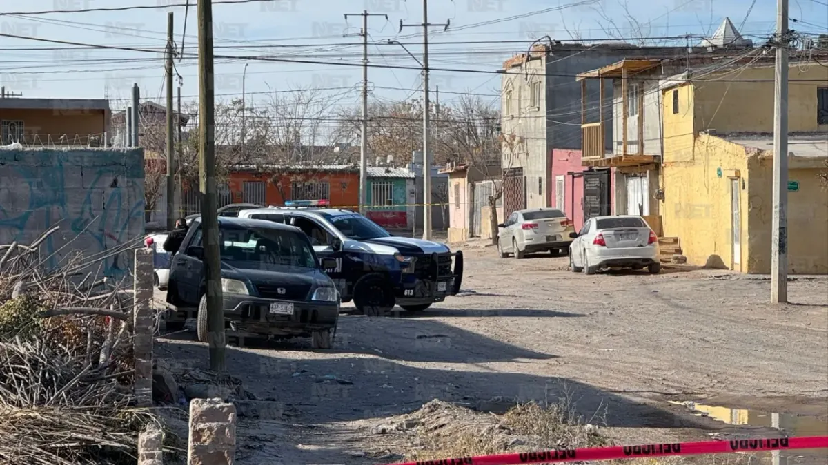 Hallan 2 hombres sin vida dentro de camioneta en el Kilómetro 20