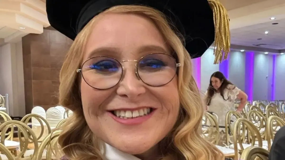 La maestra Cristal necesita nuestra ayuda en su lucha vs el cáncer: únete