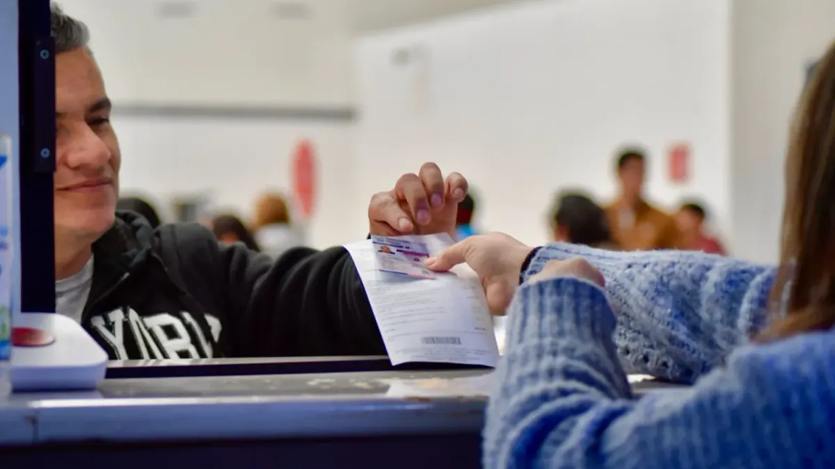 Anuncian costos para trámites de licencias en 2025