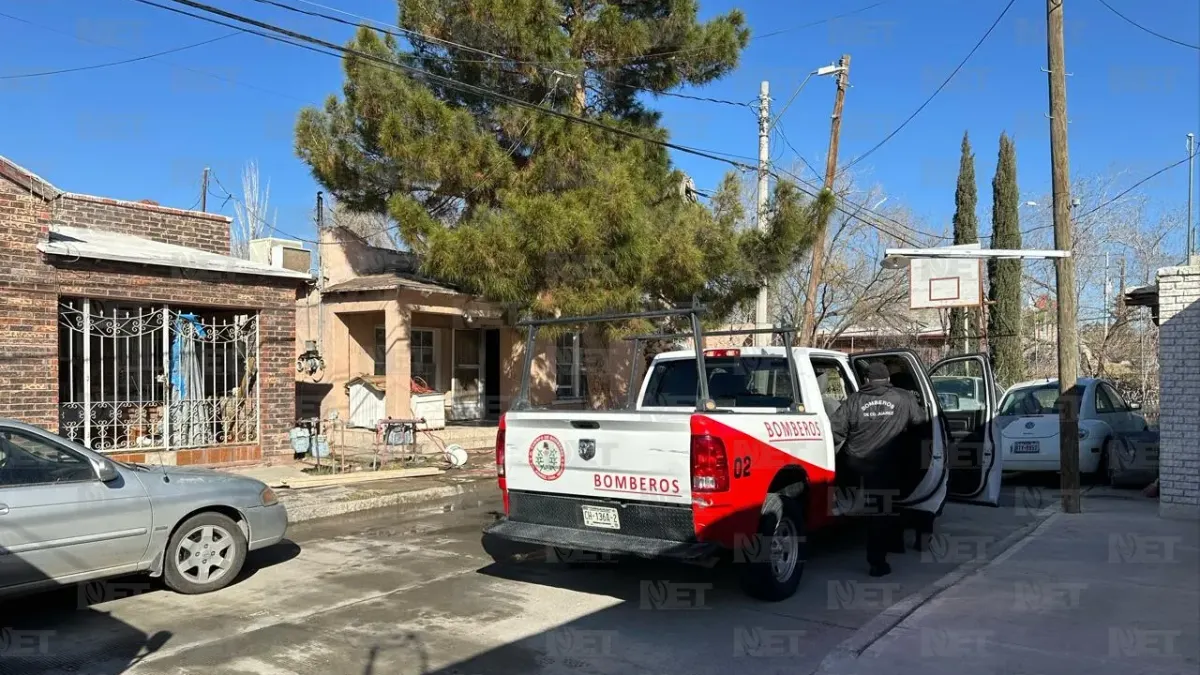 Juárez: Hombre muere en incendio dentro de su vivienda