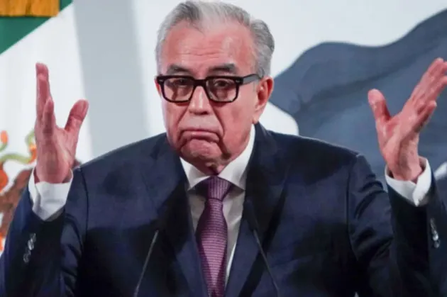 Investigan cuentas bancarias de Rocha Moya y sus hijos