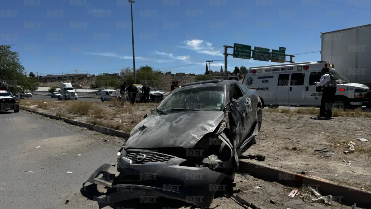 Joven resulta lesionado tras volcadura en bulevar Independencia