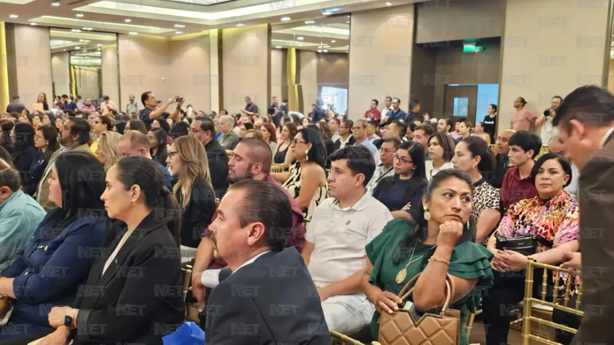 Entrega Municipio apoyos económicos a 53 OCS