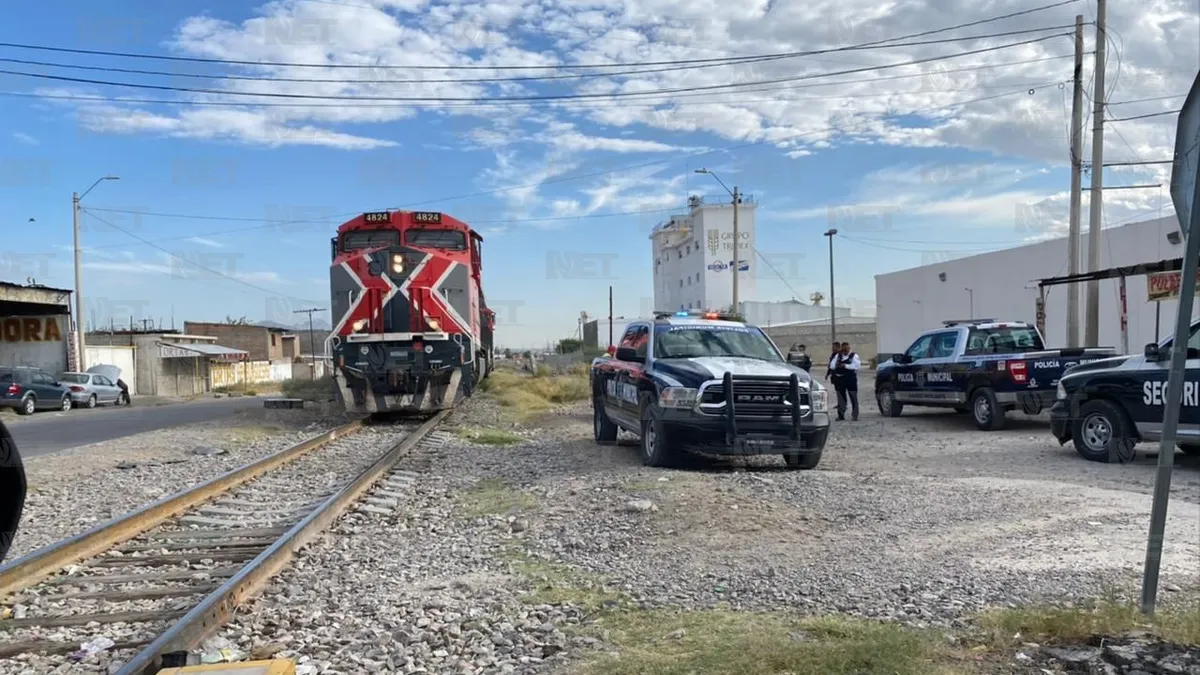 Tren embiste a joven en Ponciano Arriaga y eje Juan Gabriel