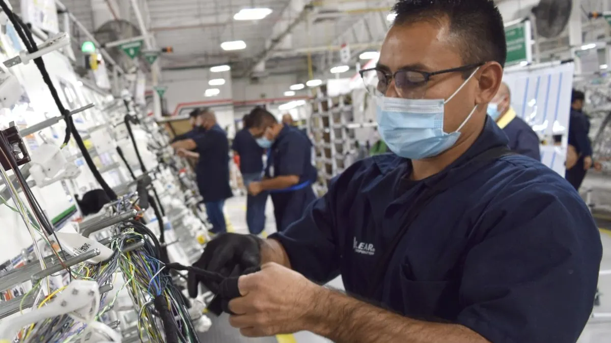 Lear crece en Juárez con su planta ‘Alpha’