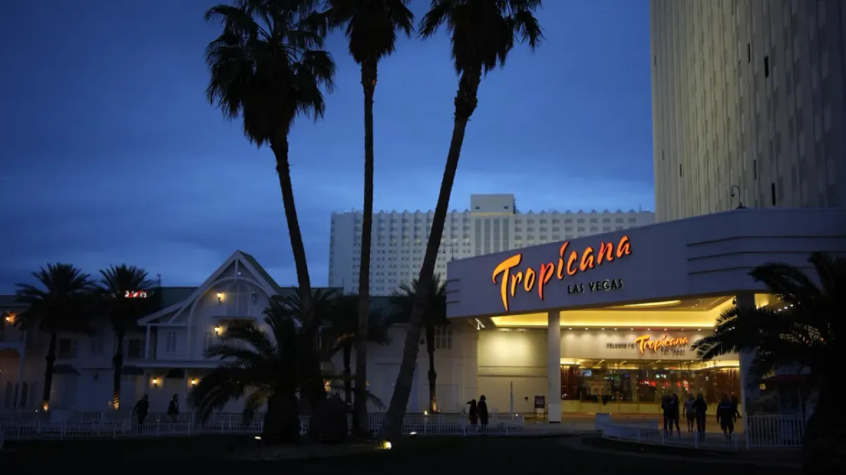 Adiós al icónico casino Tropicana Las Vegas