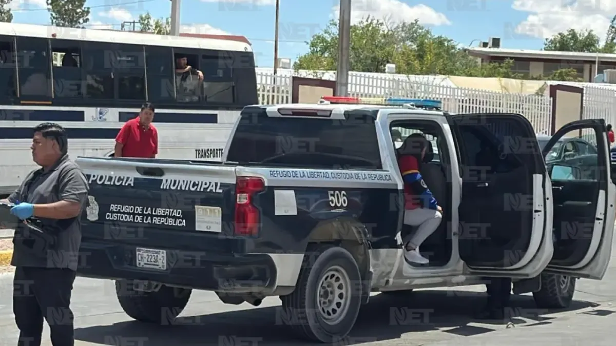 Dispara contra empleado en asalto a tienda en Horizontes del Sur