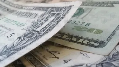 Precio del dólar se mantiene sin cambios este lunes