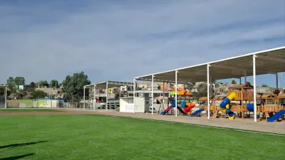 Rehabilitan espacios deportivos en Juárez; vienen nuevas canchas de futbol
