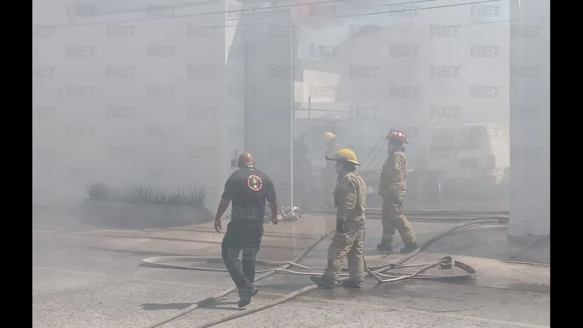 Se incendia salón de eventos en la Arizona