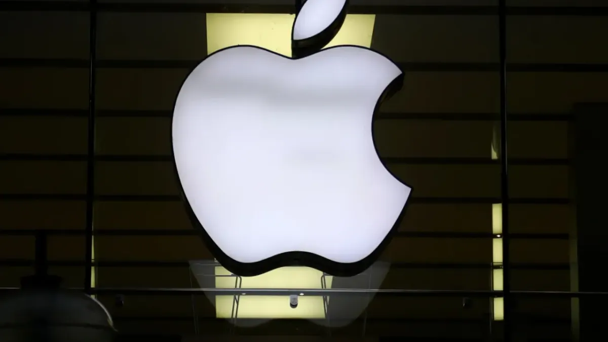 Sube Apple precios de Mac y iPad por escasez de chips y culpa a la IA