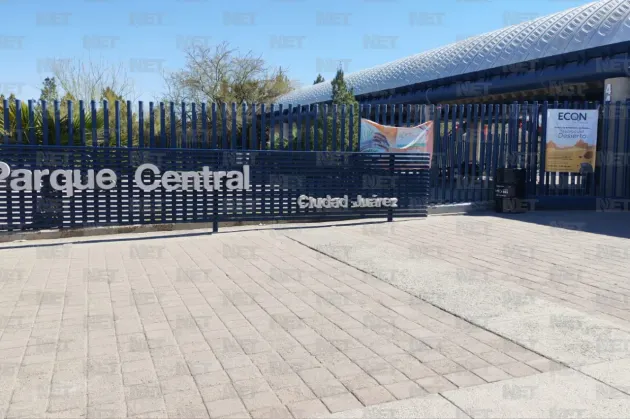 Aplazan audiencia de amparo contra Oxxo en el Parque Central