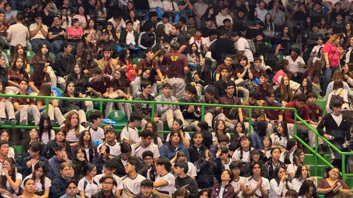 Alertan a jóvenes en Juárez sobre riesgos de violencia digital