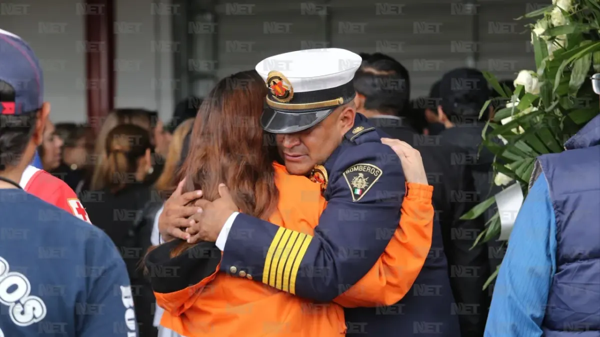 Dan último adiós a Roberto Briones